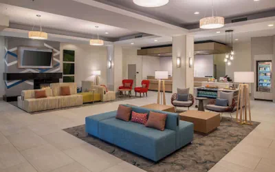 Photo 3 - Hilton Garden Inn Tacoma Downtown