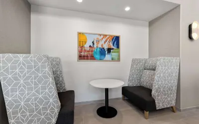 Photo 4 - Hampton Inn & Suites Corona, Ca