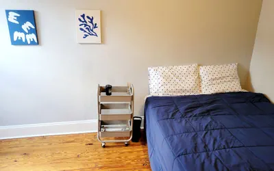 Photo 4 - Budget Bed Room near Downtown