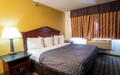 Photo 3 - Blue Way Inn & Suites Minneapolis Airport Eagan - Mall of America