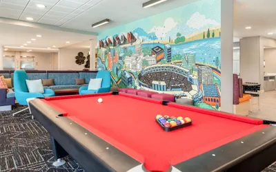 Photo 5 - Home2 Suites By Hilton Madison East