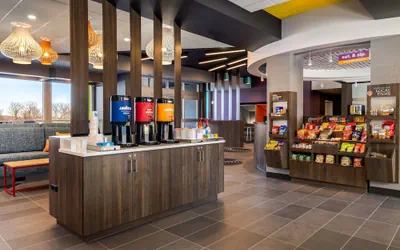 Photo 4 - Tru By Hilton Oshkosh