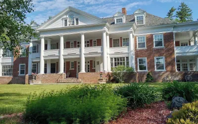 Photo 2 - Prescott House ADK