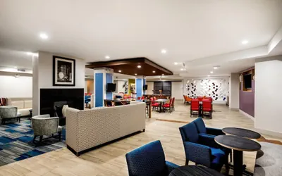 Photo 3 - Country Inn & Suites by Radisson, Downtown Albany New York
