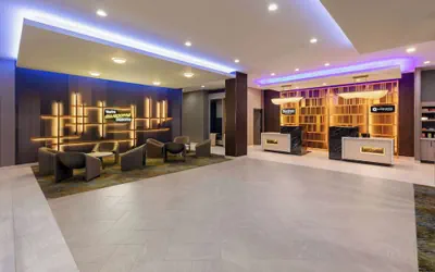 Photo 4 - La Quinta Inn & Suites by Wyndham DeSoto
