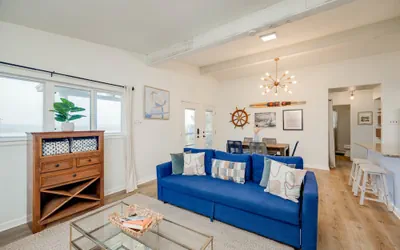 Photo 2 - 4 3 two King Beds Perfect Sunset Lake Views Pickleball Fire pit Lvl2 EV POA Pool