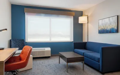 Photo 5 - Holiday Inn Express & Suites Linden – Newark South by IHG