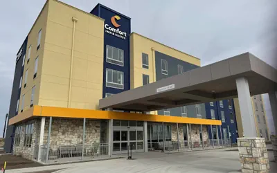 Photo 2 - Comfort Inn & Suites Colby
