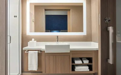 Photo 2 - SpringHill Suites by Marriott Eau Claire
