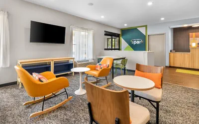 Photo 2 - Spark by Hilton Dayton Fairborn
