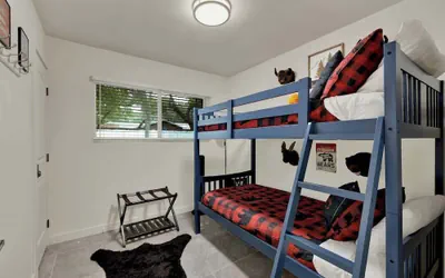 Photo 5 - Whitewater River House - Game Room, Firepit, Walking Distance to Whitewater Amphitheater!