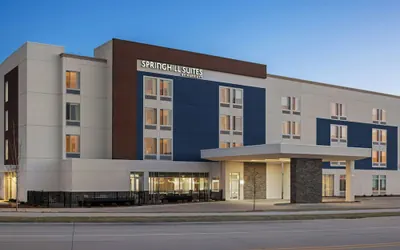 Photo 2 - Springhill Suites BY Marriott Bettendorf