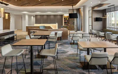 Photo 3 - Springhill Suites BY Marriott Bettendorf