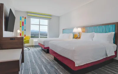 Photo 4 - Hampton Inn By Hilton Santa Clarita-Valencia