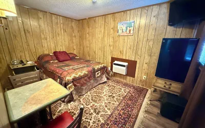Photo 4 - Short Branch Motel