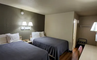 Photo 3 - AMERICAN INN