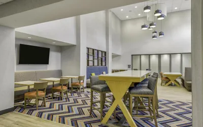 Photo 3 - Hampton Inn & Suites By Hilton Decatur