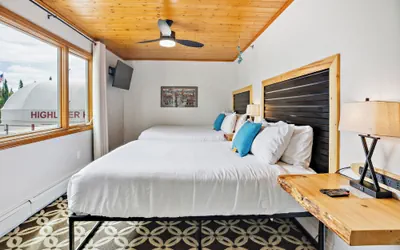 Photo 5 - Highliner Hotel