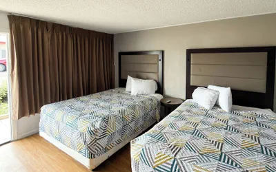 Photo 3 - Studio 6 Suites Belton, TX