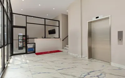 Photo 3 - Ramada By Wyndham Brooklyn Empire Blvd