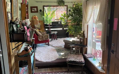 Photo 3 - Billie's Backpackers Hostel
