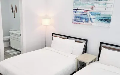 Photo 5 - Heated Pool - 2 Levels - New Townhome #3
