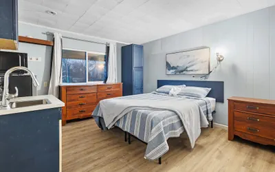 Photo 3 - Workforce Suites