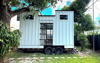 Photo 5 - Tiny House Near Miami Design District