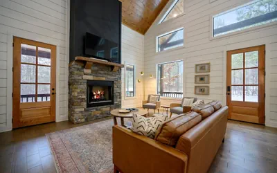 Photo 2 - Quiet/private Cabin - Couples/family - Ideal Location