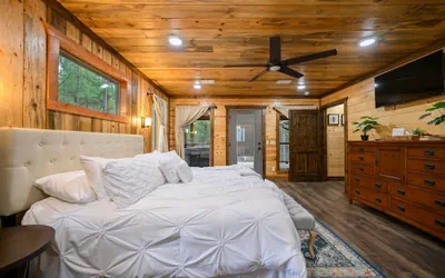 Photo 5 - Red Fern Cabin Beauty Awaits