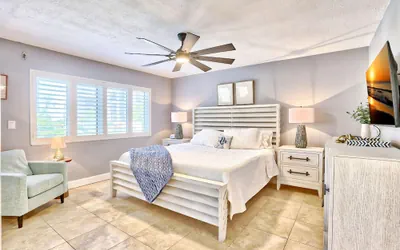 Photo 3 - Land's End 4-206 Bay Front - Premier