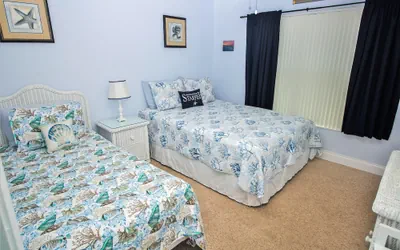 Photo 3 - Colony Beach Club 147
