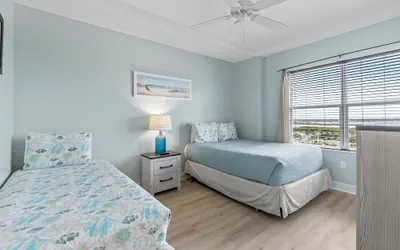 Photo 4 - Sanibel 601