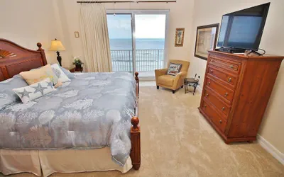 Photo 5 - Malibu 704