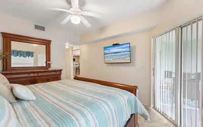 Photo 5 - Oceanwalk 1-203