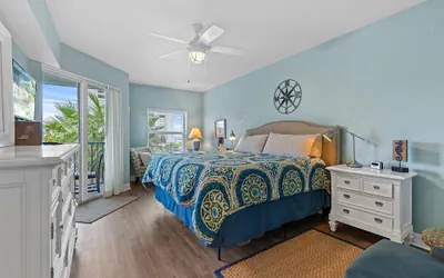 Photo 4 - Oceanwalk 13-303
