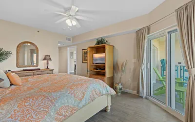 Photo 2 - Oceanwalk 3-403