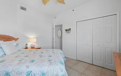 Photo 3 - Oceanwalk 3-501