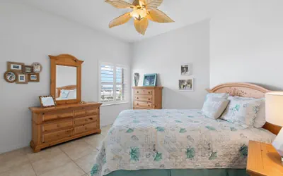 Photo 4 - Oceanwalk 3-501