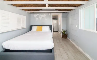 Photo 2 - Pacific Bungalow