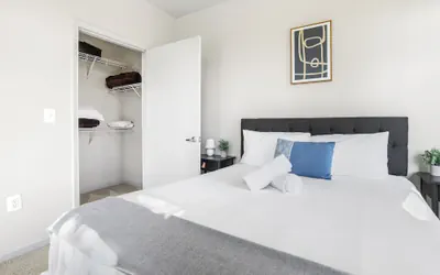 Photo 4 - Crystal City Apartments near Crystal Drive - We Host