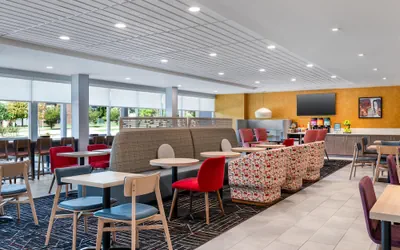 Photo 4 - Home2 Suites By Hilton Ann Arbor South
