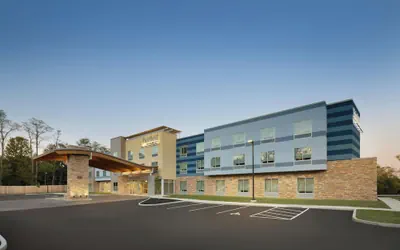 Photo 2 - Fairfield by Marriott Inn & Suites Oxford
