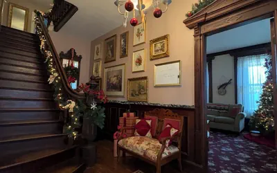 Photo 3 - The Vine Bed & Breakfast LLC