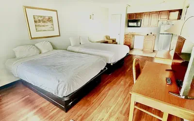 Photo 5 - VIP INN AND SUITES