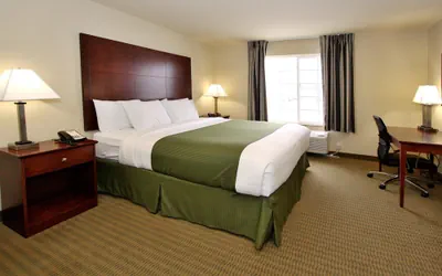 Photo 3 - Cobblestone Inn & Suites