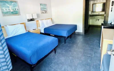 Photo 2 - Silver Sands Hotel & Resort