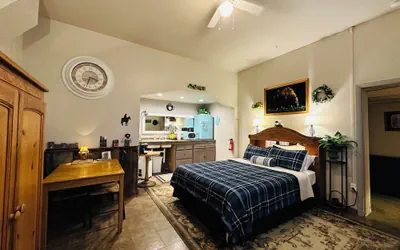 Photo 4 - Salmon River Inn