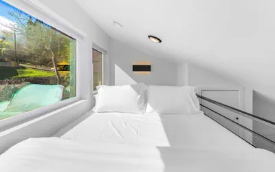 Photo 4 - Echo Loft: A Modern Escape