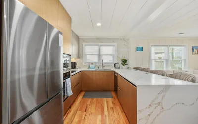 Photo 2 - Elvi s Beach House Unit B